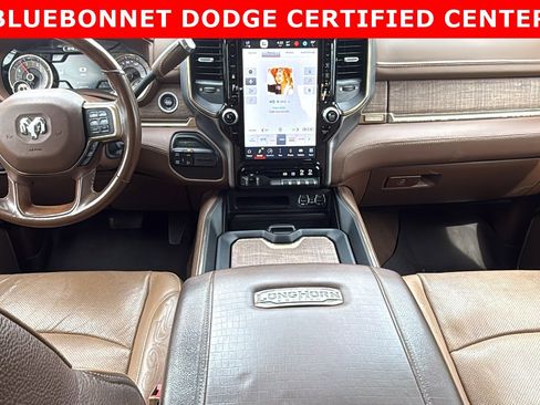 Used 2022 RAM 2500 Limited AWD/4WD image 17