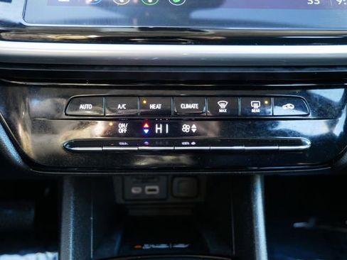 Certified 2023 Chevrolet Bolt EUV LT w/ Driver Confidence Package FWD image 16