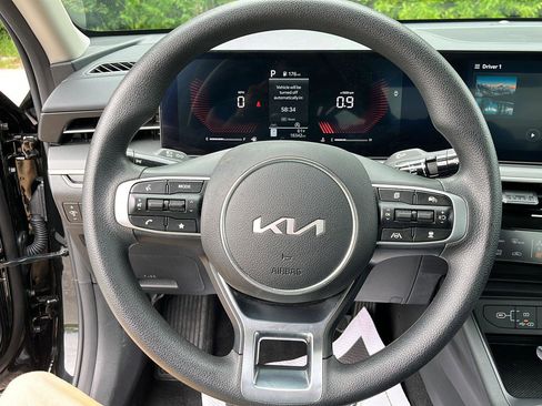 Used 2026 Kia K5 LXS FWD image 13
