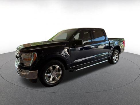 Used 2023 Ford F150 XLT w/ Equipment Group 301A Mid RWD image 6