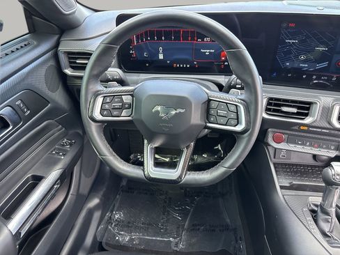 Used 2024 Ford Mustang GT Premium image 13