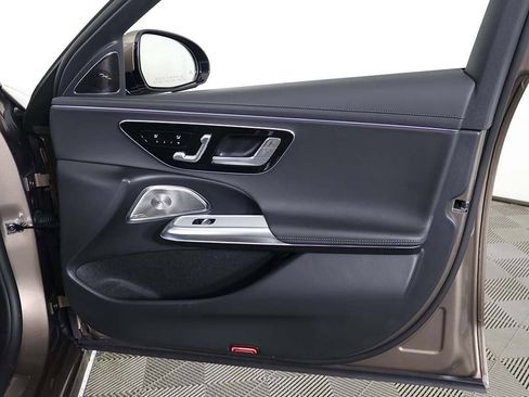 Used 2025 Mercedes-Benz E 450 4MATIC Sedan w/ Multicontour Seating Package image 26