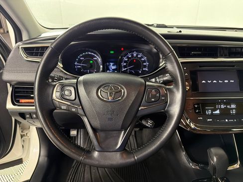 Used 2013 Toyota Avalon XLE Touring FWD image 14