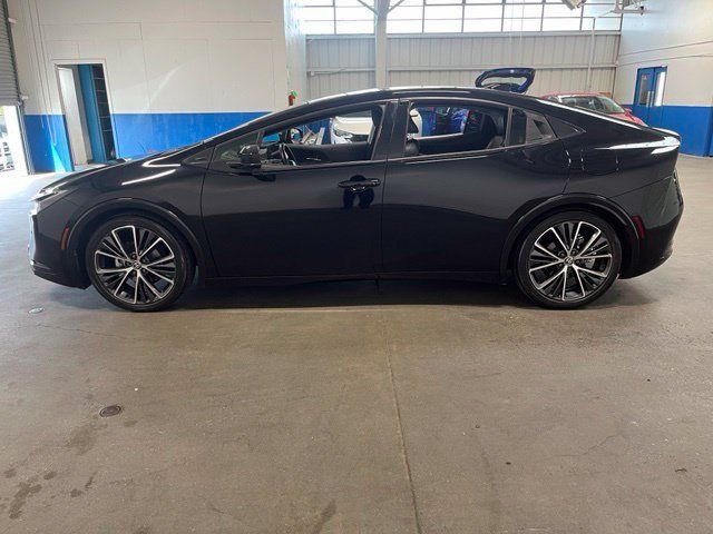 Used 2023 Toyota Prius Limited FWD image 6