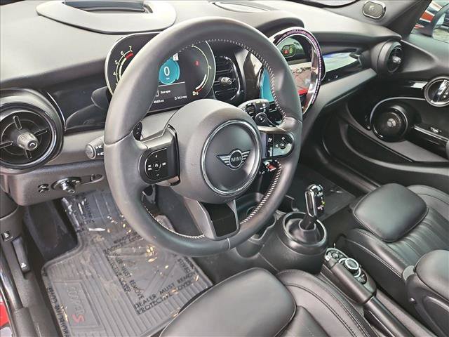 Used 2024 MINI Cooper S FWD image 10