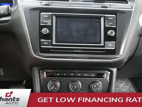 Used 2022 Volkswagen Tiguan S AWD/4WD image 17