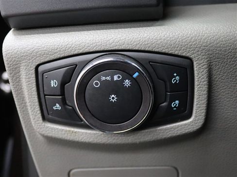 Used 2019 Ford F150 XLT w/ Equipment Group 302A Luxury image 32