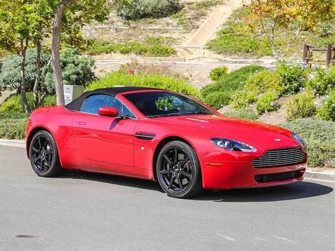 Used 2008 Aston Martin V8 Vantage Roadster RWD image 47