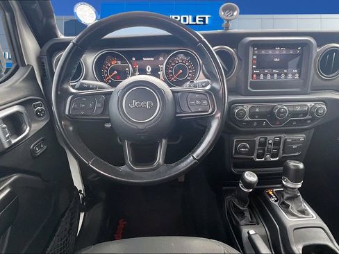 Used 2020 Jeep Wrangler Unlimited Sport S image 8