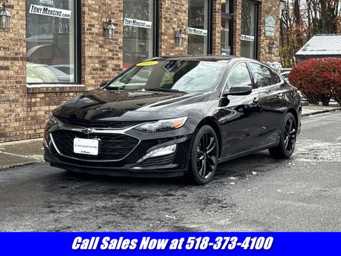 Used 2021 Chevrolet Malibu LT w/ Midnight Edition FWD image 1