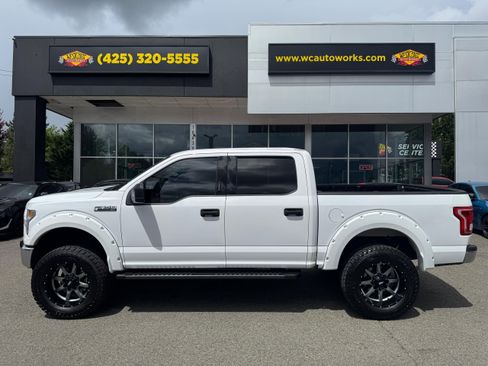Used 2017 Ford F150 XLT AWD/4WD image 2