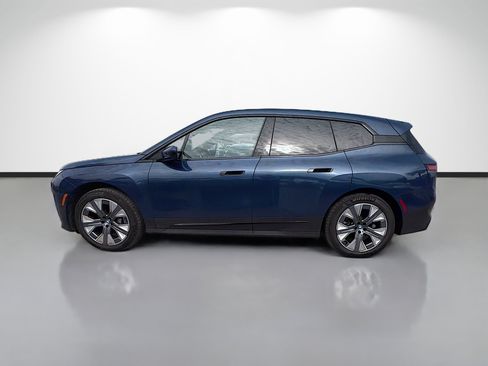 Used 2024 BMW iX xDrive50 w/ Convenience Package AWD/4WD image 6