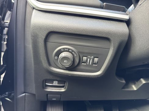 New 2025 Jeep Grand Cherokee Limited w/ MOPAR Finishing Package image 16