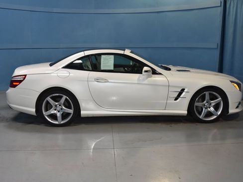 Used 2014 Mercedes-Benz SL 550 image 21