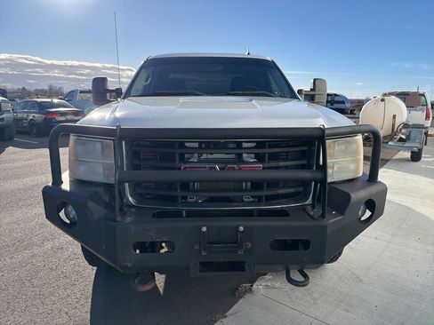 Used 2008 GMC Sierra 3500 SLE image 3