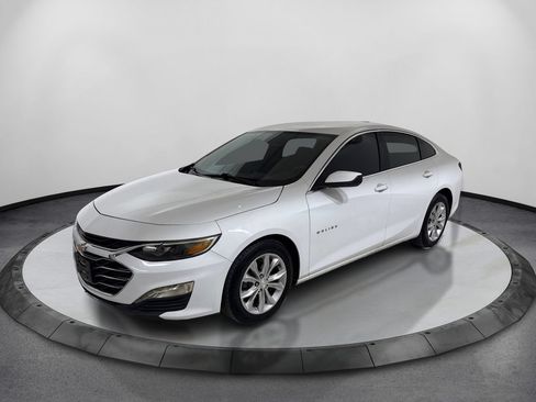 Used 2022 Chevrolet Malibu LT FWD image 1