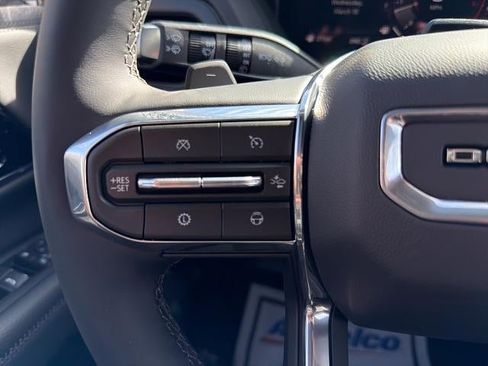 New 2026 GMC Yukon XL Denali w/ Advanced Technology Package image 35