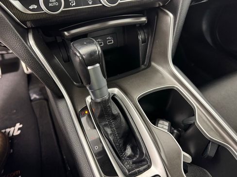 Used 2022 Honda Accord Sport image 15