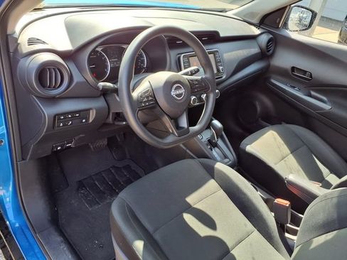 Certified 2025 Nissan Kicks Play S FWD image 4