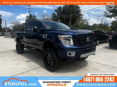 Used 2017 Nissan Titan PRO-4X AWD/4WD image 3