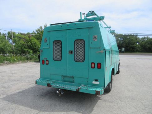 Used 2012 Ford E-350 and Econoline 350 Super Duty w/ PWR Locks & Windows Group RWD image 15