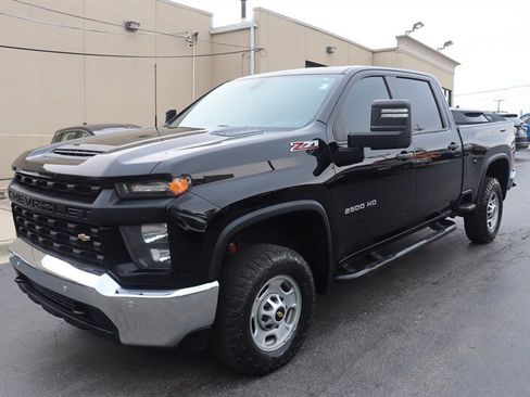 Used 2022 Chevrolet Silverado 2500 W/T w/ WT Convenience Package AWD/4WD image 3