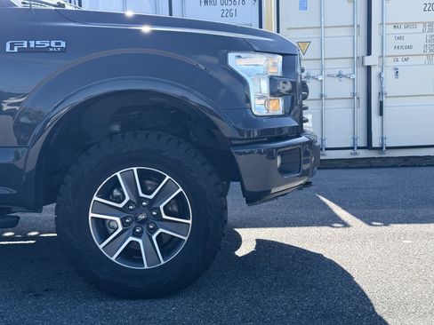 Used 2016 Ford F150 XLT w/ Equipment Group 302A Luxury AWD/4WD image 11