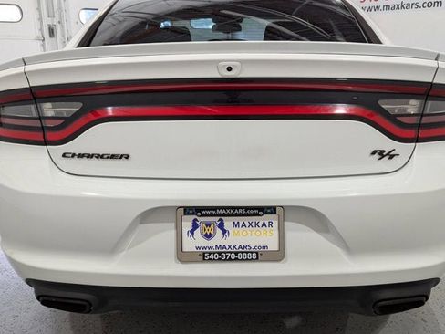Used 2015 Dodge Charger R/T image 54