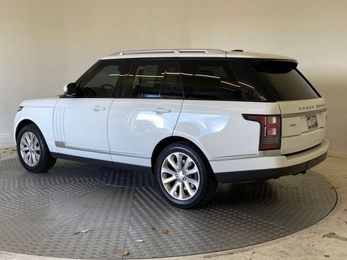 Used 2014 Land Rover Range Rover HSE image 3