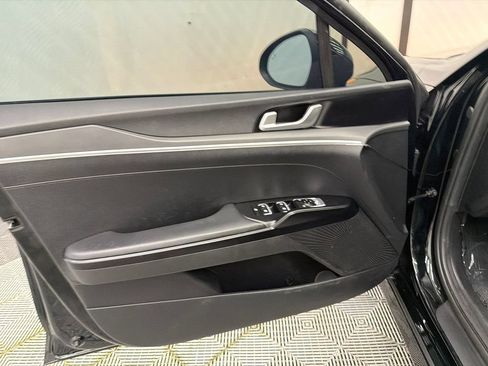 Used 2023 Kia K5 GT-Line FWD image 11