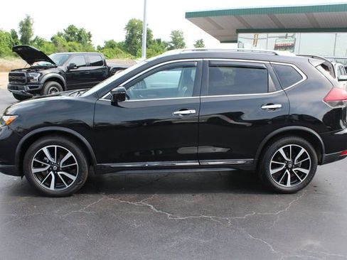 Used 2019 Nissan Rogue SL image 3