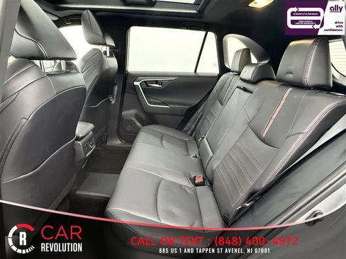 Used 2022 Toyota RAV4 XSE image 33