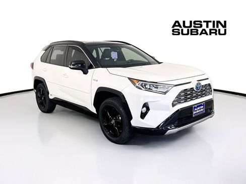 Used 2019 Toyota RAV4 XSE image 1