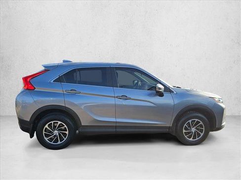 Used 2020 Mitsubishi Eclipse Cross ES image 4