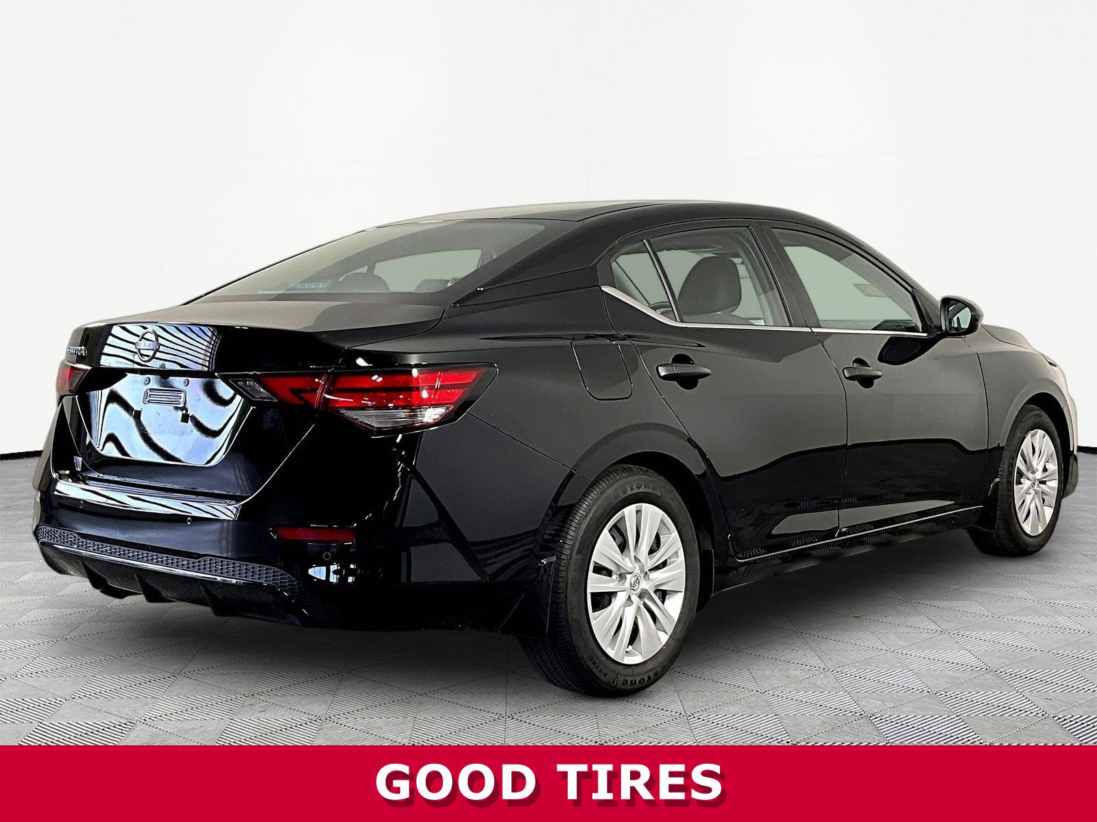Used 2025 Nissan Sentra S FWD image 6