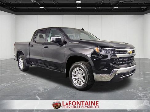 Used 2023 Chevrolet Silverado 1500 LT image 2