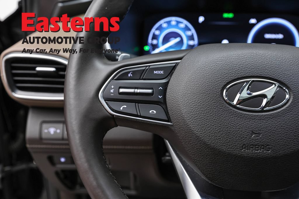 Used 2023 Hyundai Santa Fe Limited AWD/4WD image 16