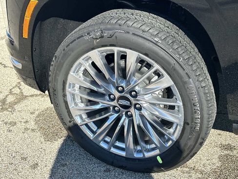 New 2026 Cadillac Escalade Luxury image 31