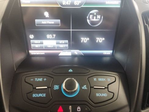 Used 2015 Ford Escape SE w/ Equipment Group 201A image 13