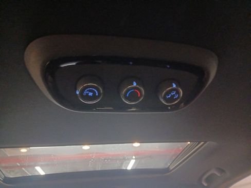 Used 2022 Dodge Durango GT image 40