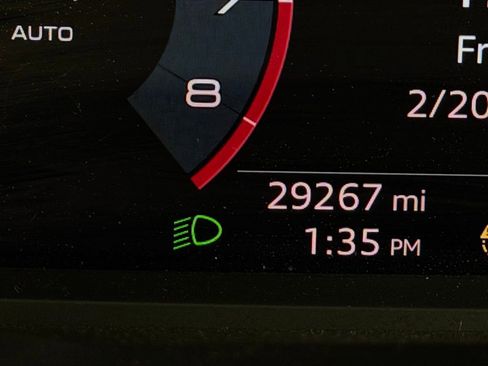 Used 2023 Audi Q3 2.0T Premium image 14