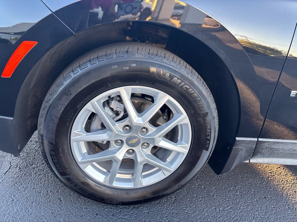 Used 2024 Chevrolet Equinox LT FWD image 9