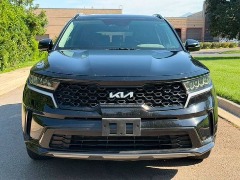 Used 2022 Kia Sorento S FWD image 7