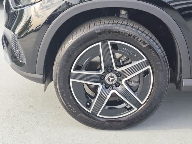 Certified 2026 Mercedes-Benz GLC 300 4MATIC image 13