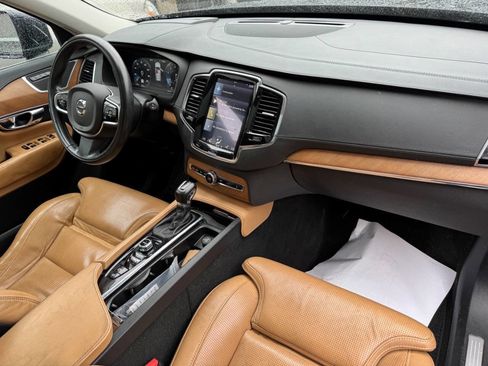 Used 2016 Volvo XC90 T6 Inscription image 7