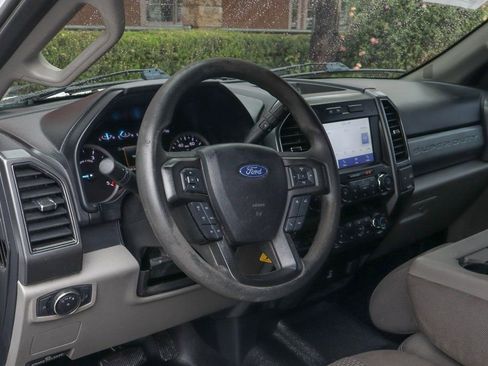 Used 2021 Ford F350 XLT AWD/4WD image 19