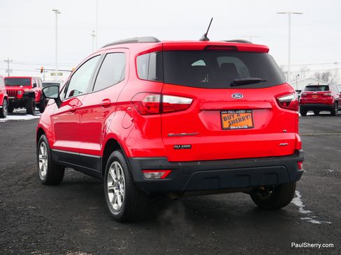 Used 2019 Ford EcoSport SE image 9