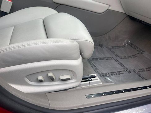 Used 2013 Cadillac XTS Platinum image 10