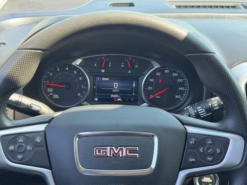Certified 2023 GMC Terrain SLE w/ Driver Convenience Package image 16
