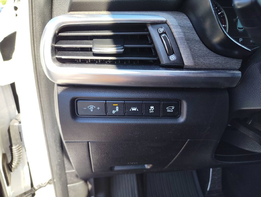 Used 2022 Kia Telluride SX w/ Nightfall Edition Package AWD/4WD image 19